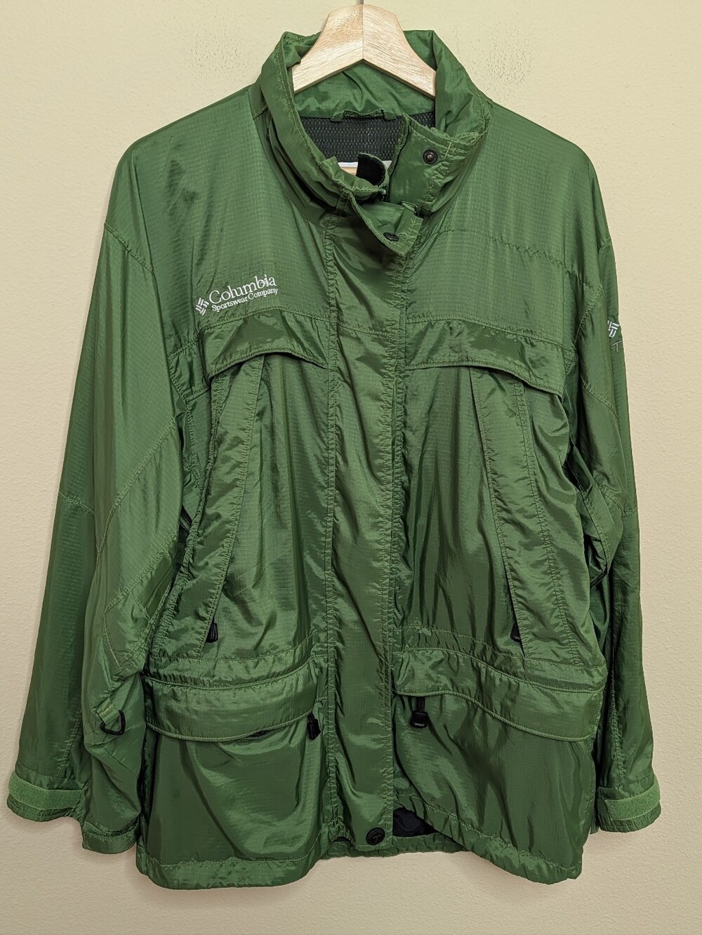 Columbia Titanium Sportswear Green Packable Rain Jacket Women's M